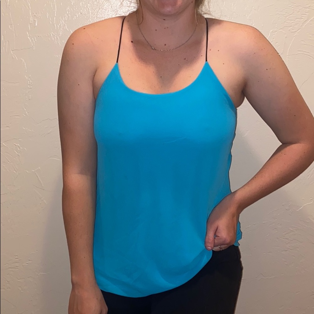Blue Tank - Picture 3 of 3